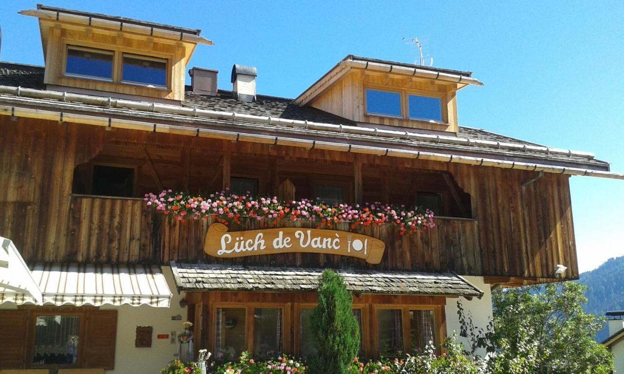 Agriturismo Luech De Vanc 산 마르티노 인 바디아 외부 사진